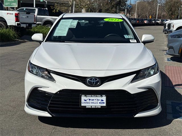 2022 Toyota Camry LE