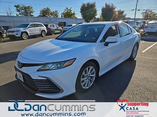 2022 Toyota Camry LE