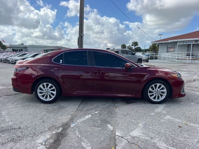 2022 Toyota Camry LE