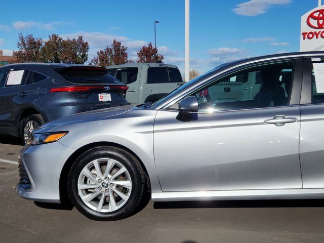 2022 Toyota Camry LE