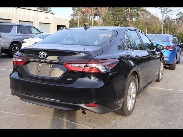 2022 Toyota Camry LE