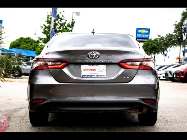 2022 Toyota Camry LE