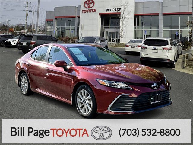2022 Toyota Camry LE