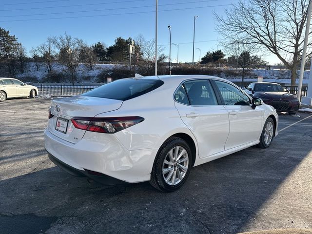 2022 Toyota Camry LE