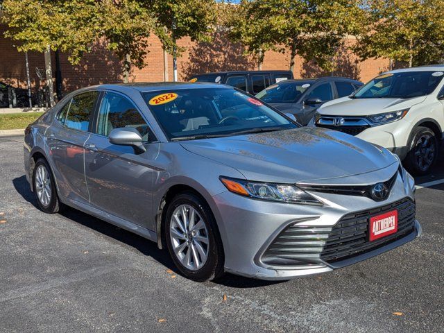 2022 Toyota Camry LE