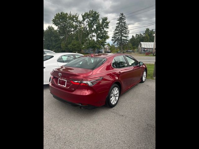 2022 Toyota Camry LE