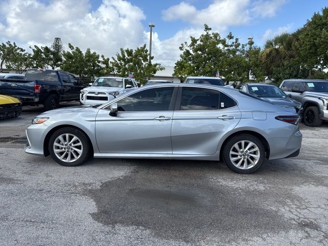 2022 Toyota Camry LE