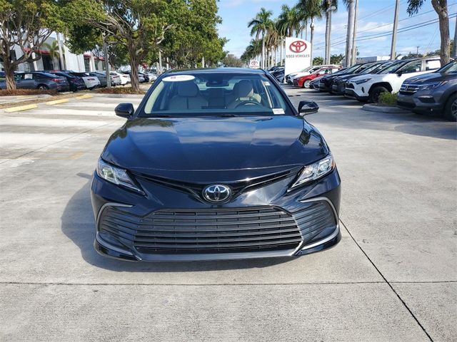 2022 Toyota Camry LE