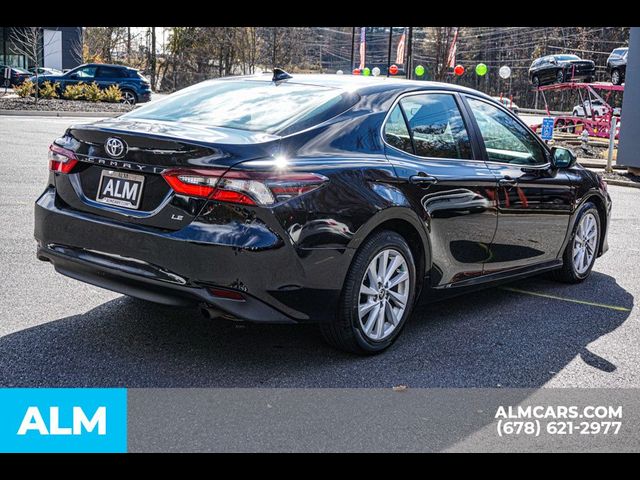 2022 Toyota Camry LE