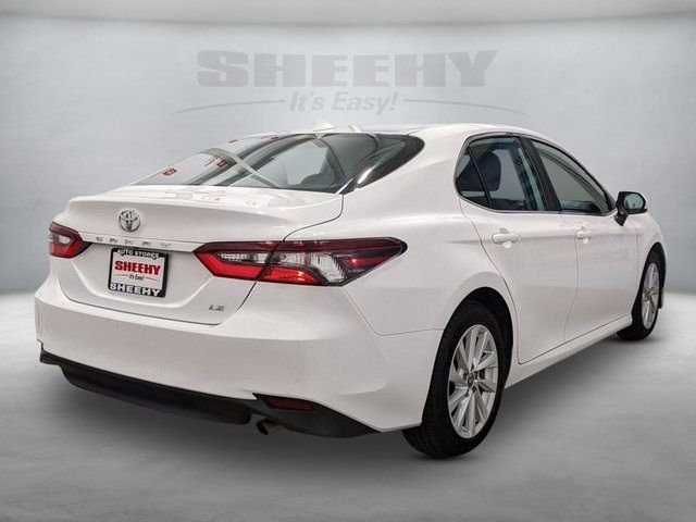 2022 Toyota Camry LE