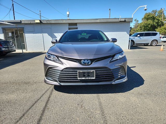 2022 Toyota Camry LE