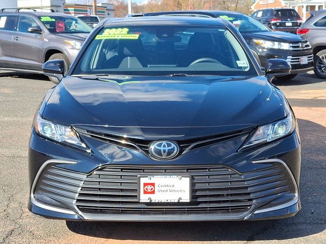 2022 Toyota Camry LE