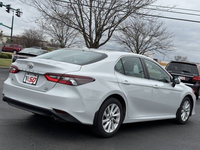 2022 Toyota Camry LE