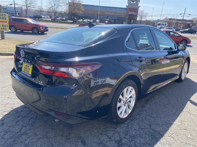 2022 Toyota Camry LE