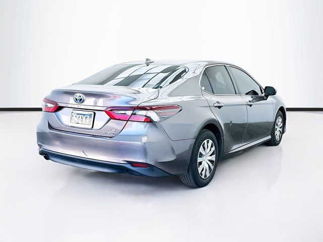 2022 Toyota Camry Hybrid LE