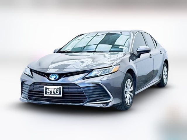 2022 Toyota Camry Hybrid LE