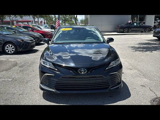 2022 Toyota Camry LE