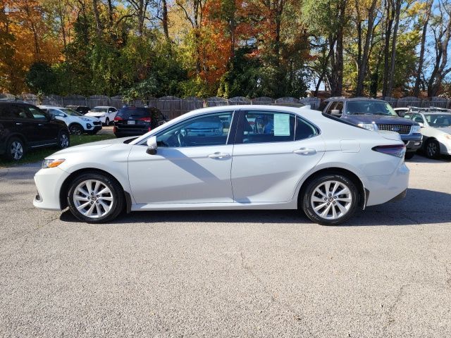 2022 Toyota Camry LE