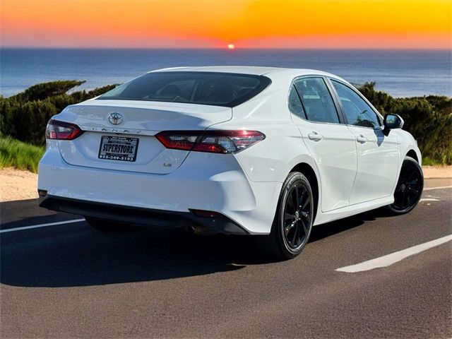 2022 Toyota Camry LE