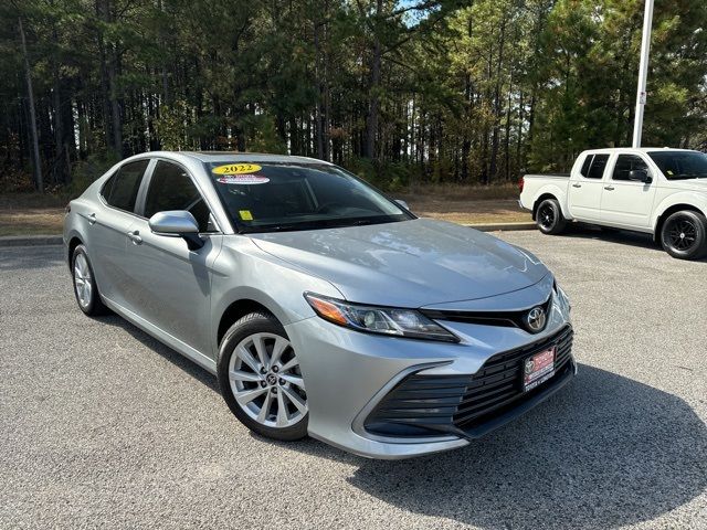 2022 Toyota Camry LE