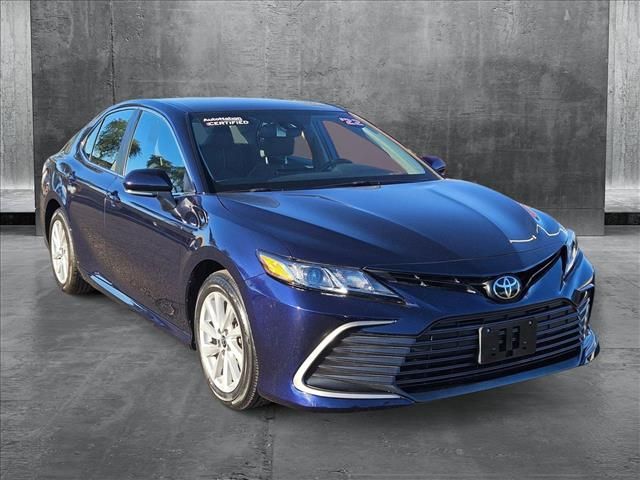 2022 Toyota Camry LE