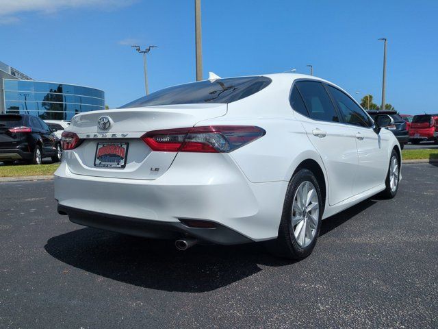 2022 Toyota Camry LE