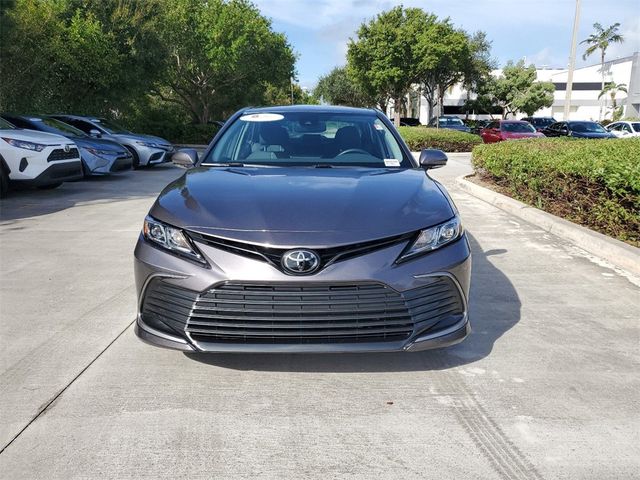 2022 Toyota Camry LE