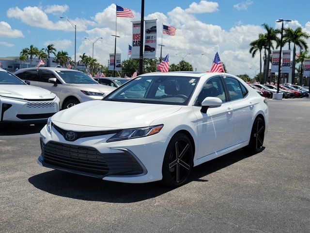 2022 Toyota Camry LE