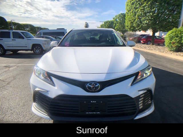 2022 Toyota Camry LE
