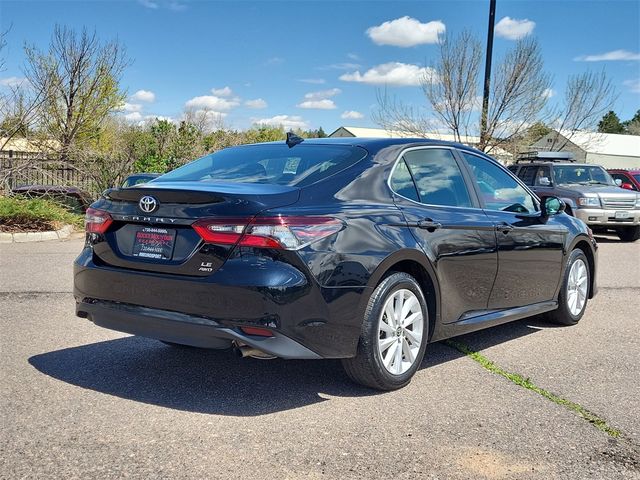 2022 Toyota Camry LE