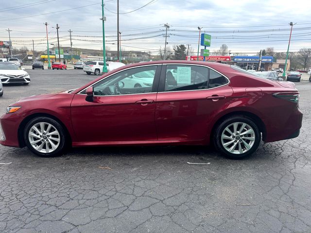 2022 Toyota Camry LE
