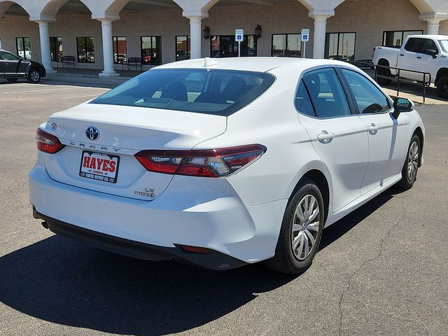 2022 Toyota Camry Hybrid LE