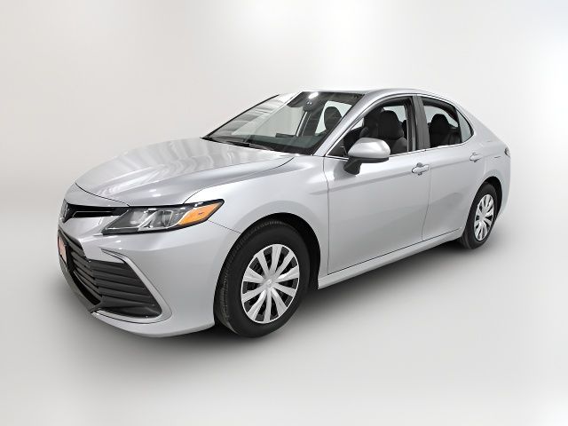 2022 Toyota Camry Hybrid LE