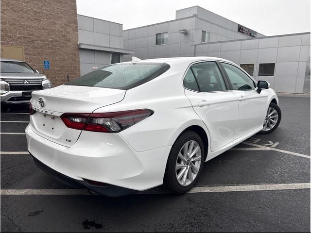 2022 Toyota Camry LE