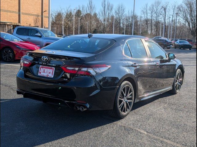 2022 Toyota Camry SE