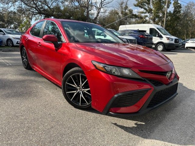 2022 Toyota Camry SE