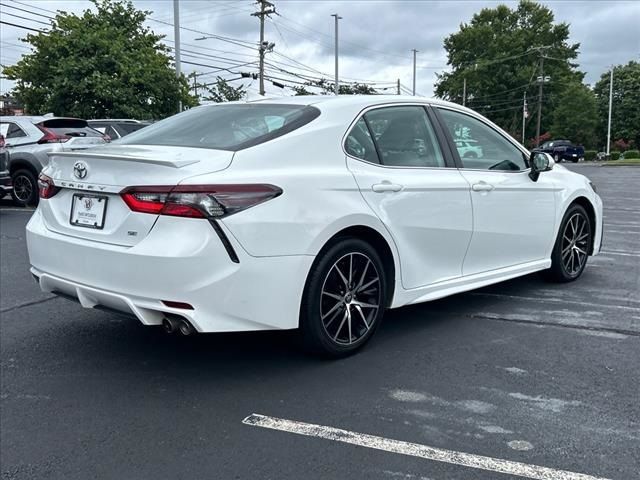 2022 Toyota Camry SE Nightshade