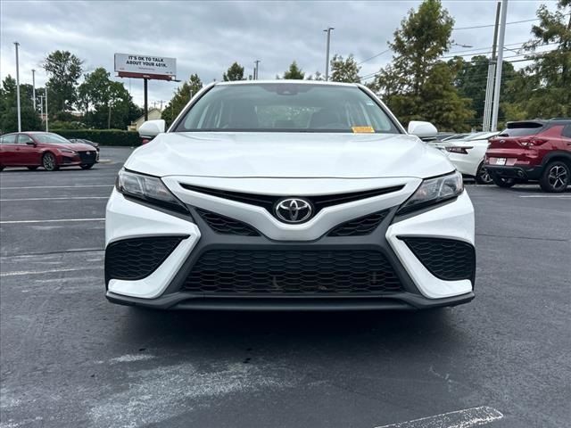 2022 Toyota Camry SE Nightshade