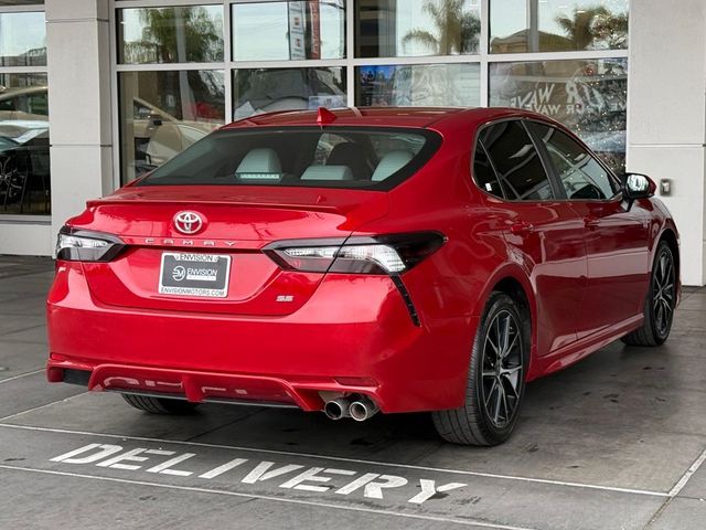 2022 Toyota Camry SE