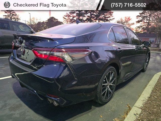 2022 Toyota Camry SE