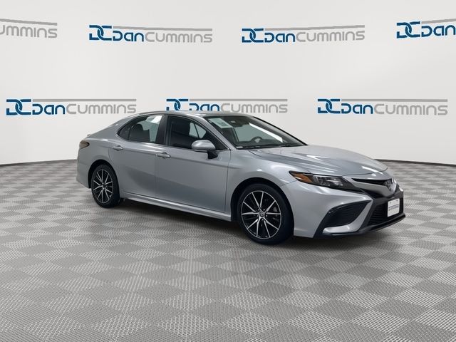 2022 Toyota Camry SE Nightshade