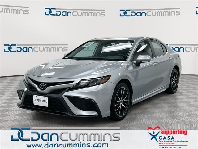 2022 Toyota Camry SE Nightshade