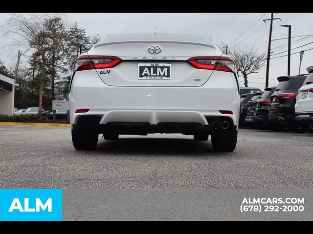 2022 Toyota Camry SE