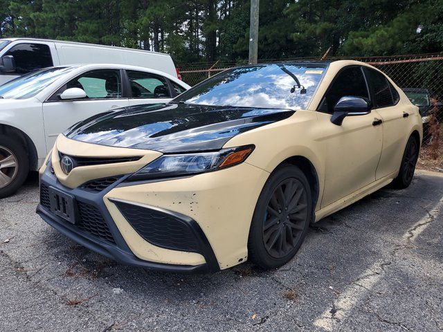 2022 Toyota Camry SE