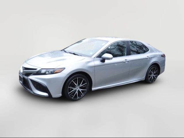 2022 Toyota Camry 