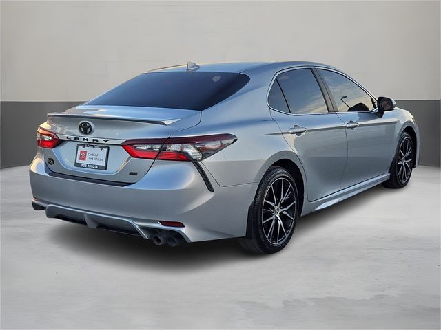 2022 Toyota Camry SE