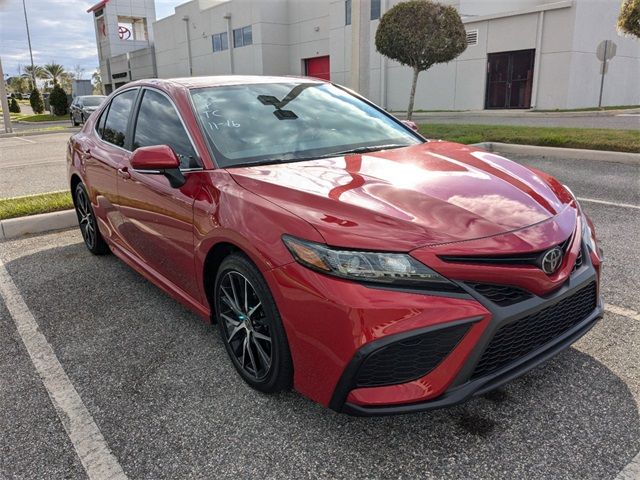 2022 Toyota Camry SE