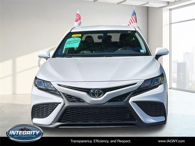 2022 Toyota Camry 