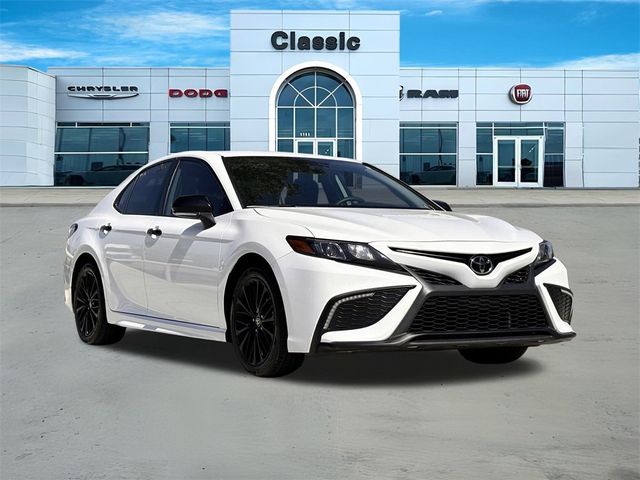 2022 Toyota Camry SE Nightshade