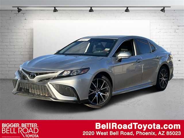 2022 Toyota Camry SE